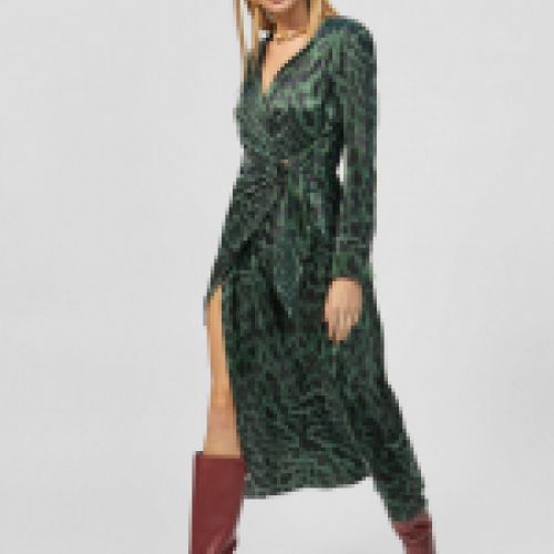 Vestido cruzado con estampado animal print en color verde, de Lola Casademunt