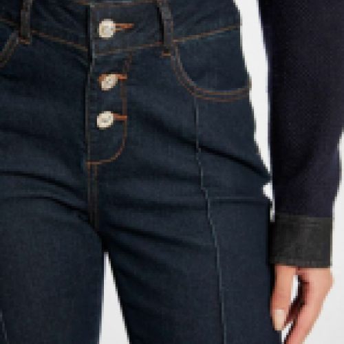 Jeans con botones joya de Morgan de Toi