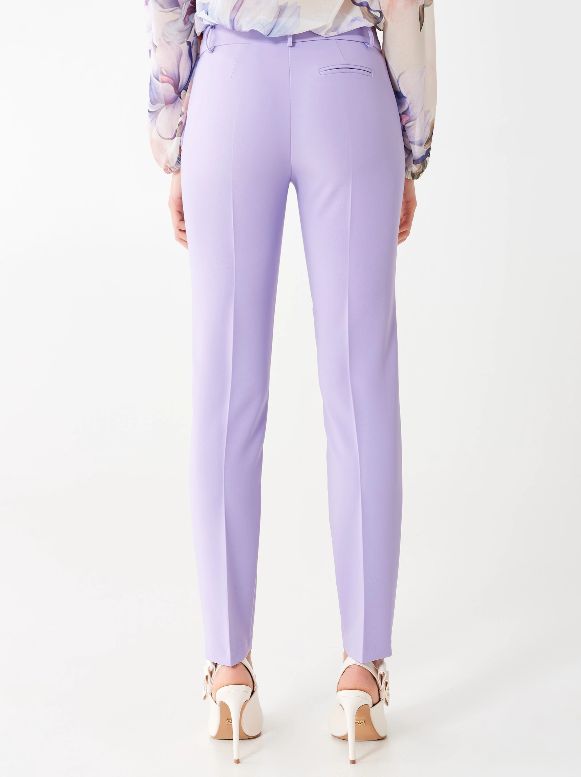 PANTALÓN DE CREPE ELÁSTICO MALVA DE RINASCIMENTO