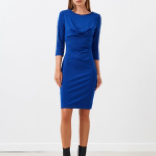 Vestido drapeado en color azulón con manga francesa de Rinascimento