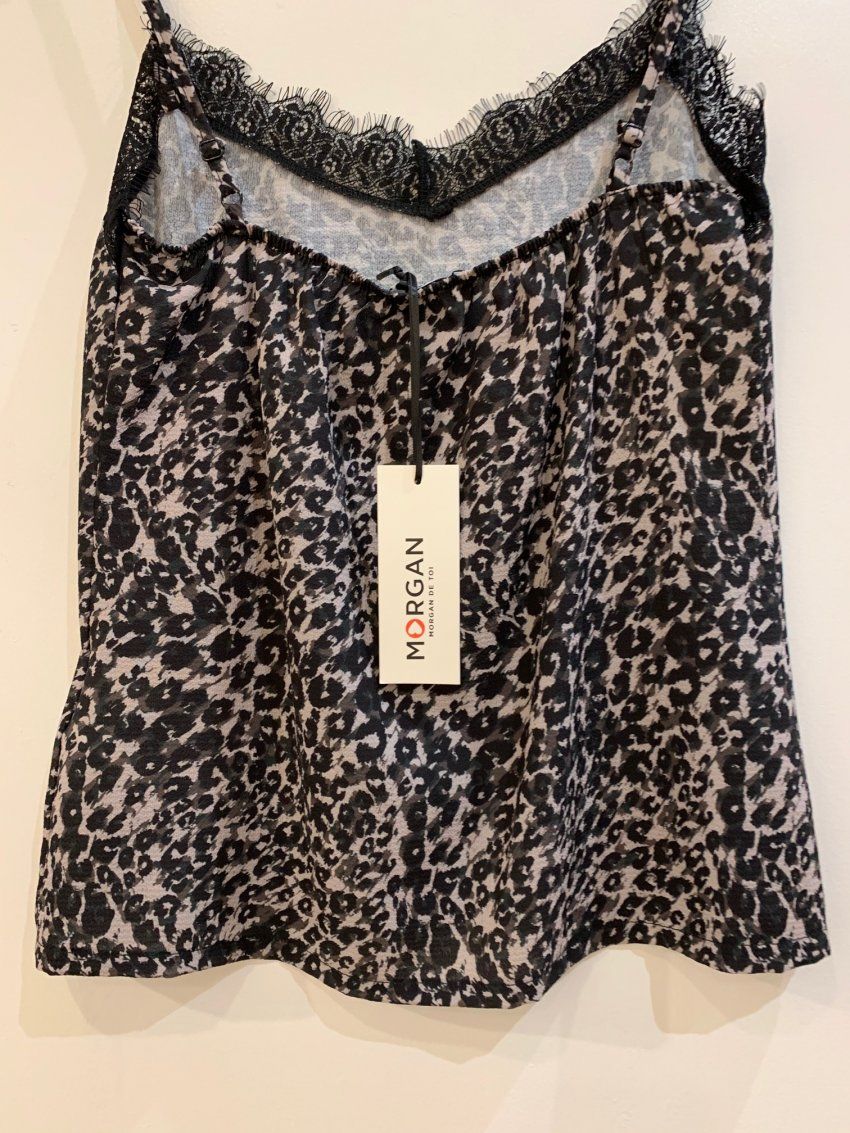 BLUSA LENCERA CON ESTAMPADO ANIMAL PRINT DE MORGAN DE TOI