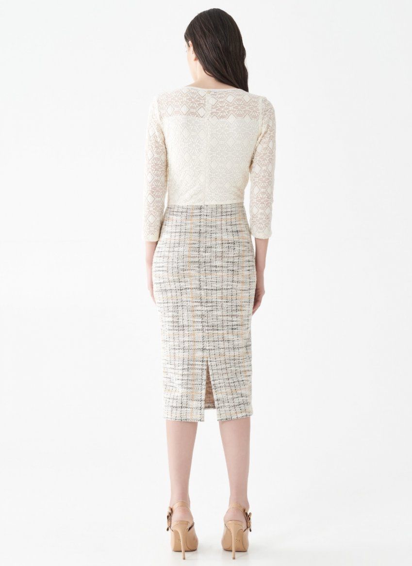 VESTIDO LARGO MIDI COMBINADO FALDA CHANEL Y CUERPO ENCAJE DE RINASCIMENTO