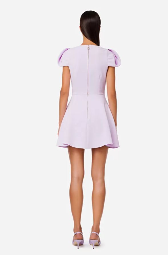 Vestido muñeca en color violeta con detalle logotipo bordado, de Elisabetta Franchi