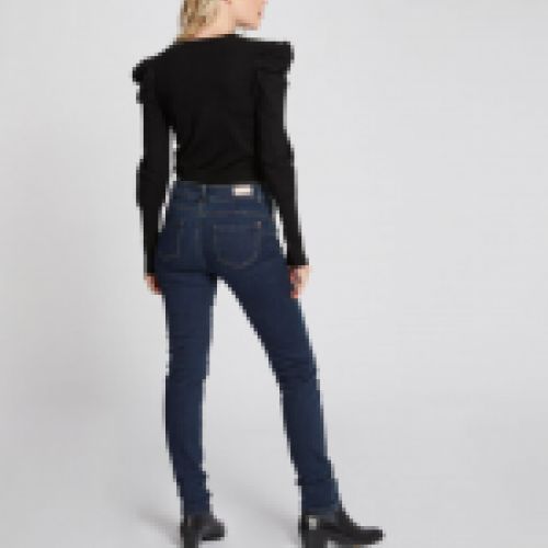 Vaquero básico 5 bolsillos slim fit de talle medio alto