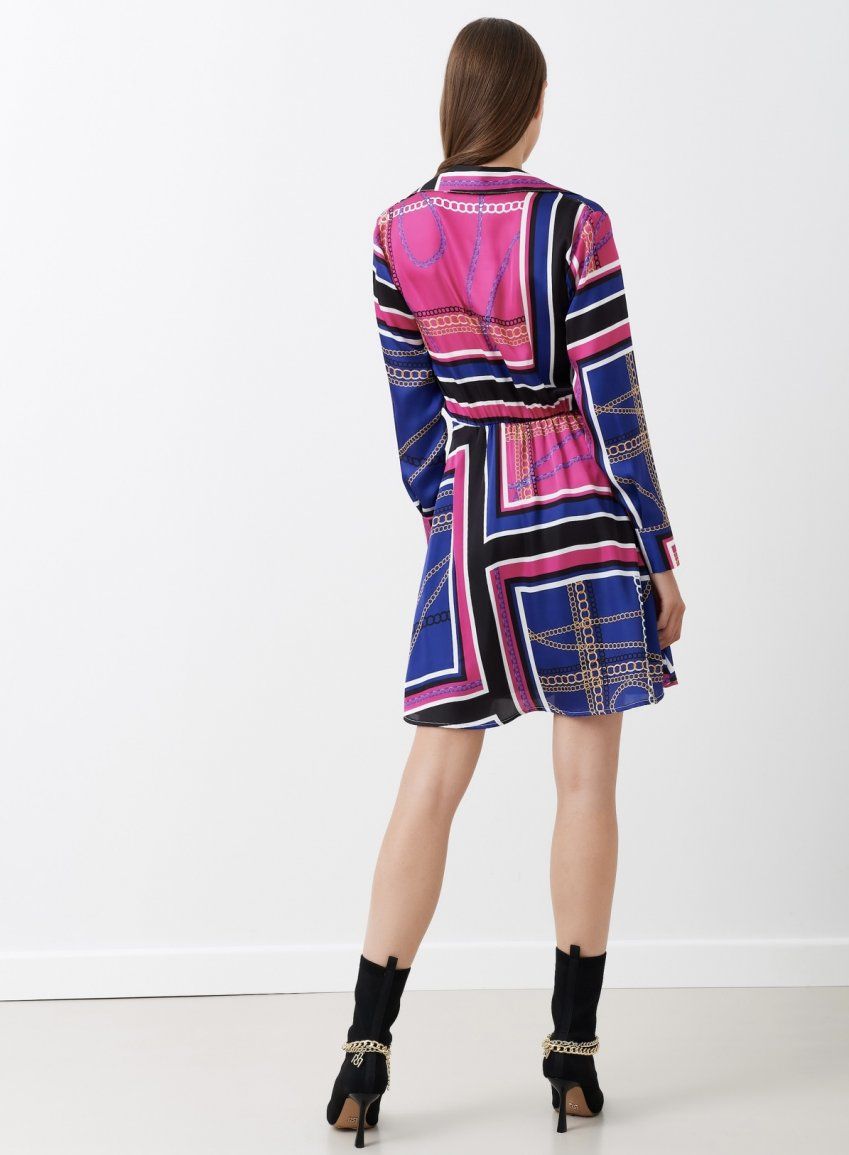 Vestido con estampado de cadenas en tonos fresa, negro, azul y naranja de Rinascimento