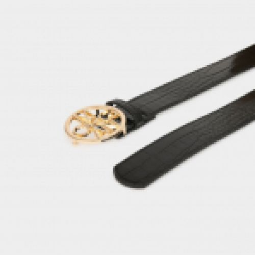 Cinturón negro imitación cocodrilo con hebilla logotipada en dorado