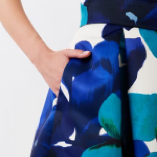 Falda con largo midi estampada con motivo floral en tonos azules y verdes de Rinascimento