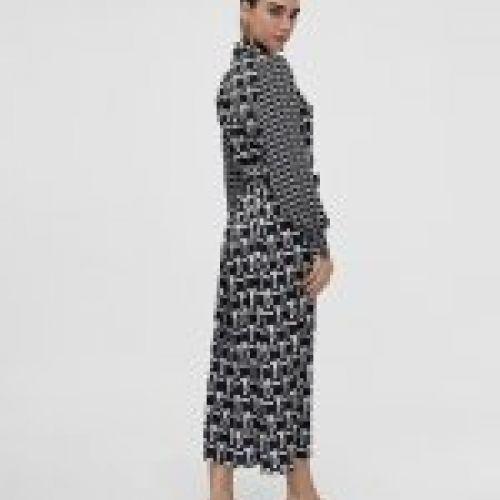 camisero monograma black and white lola3
