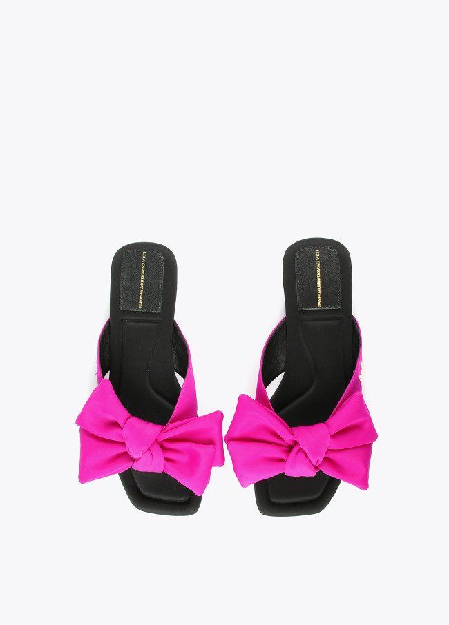 sandalia plana lazo rosa lola3