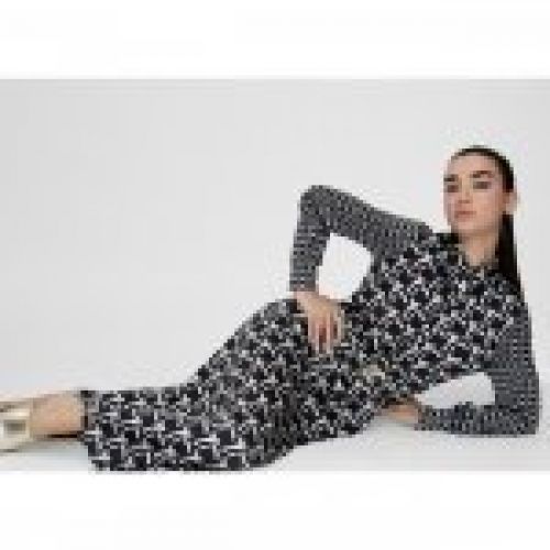 camisero monograma black and white lola4